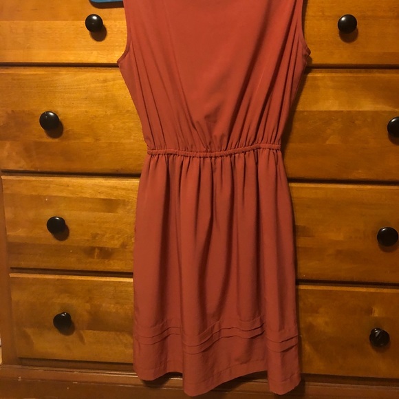 Dress - Picture 4 of 4